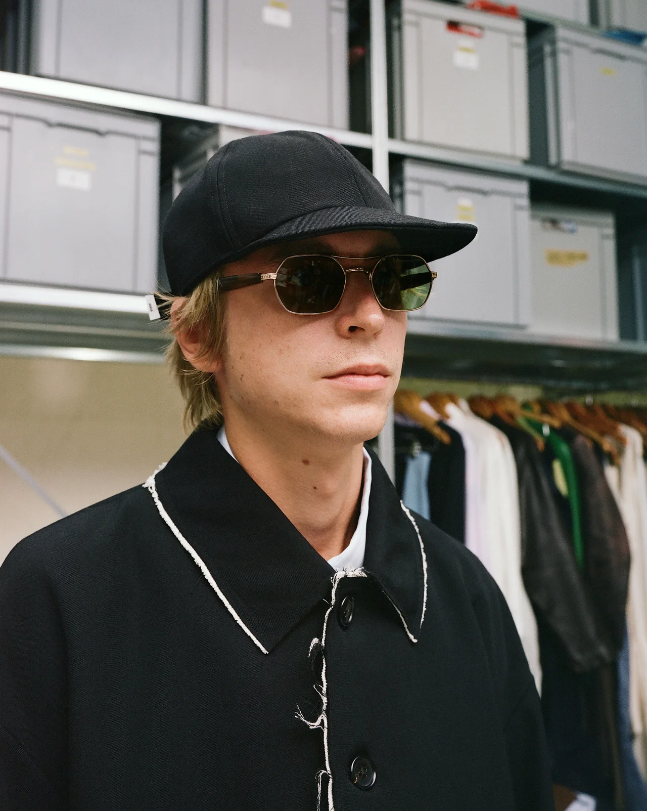 【大人が買うべきコラボ服】グラフペーパーの画像_3