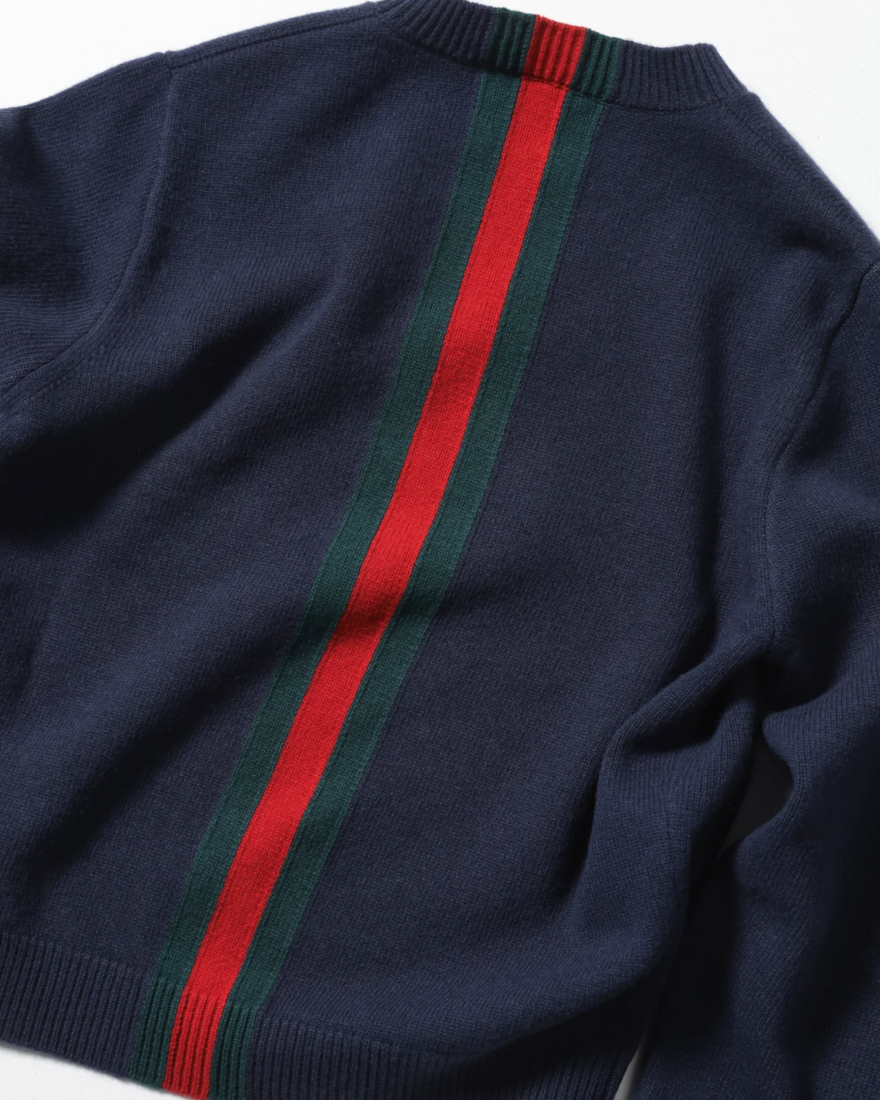 GUCCIのウェブ ストライプ ファインウール ニット セーター 後ろ