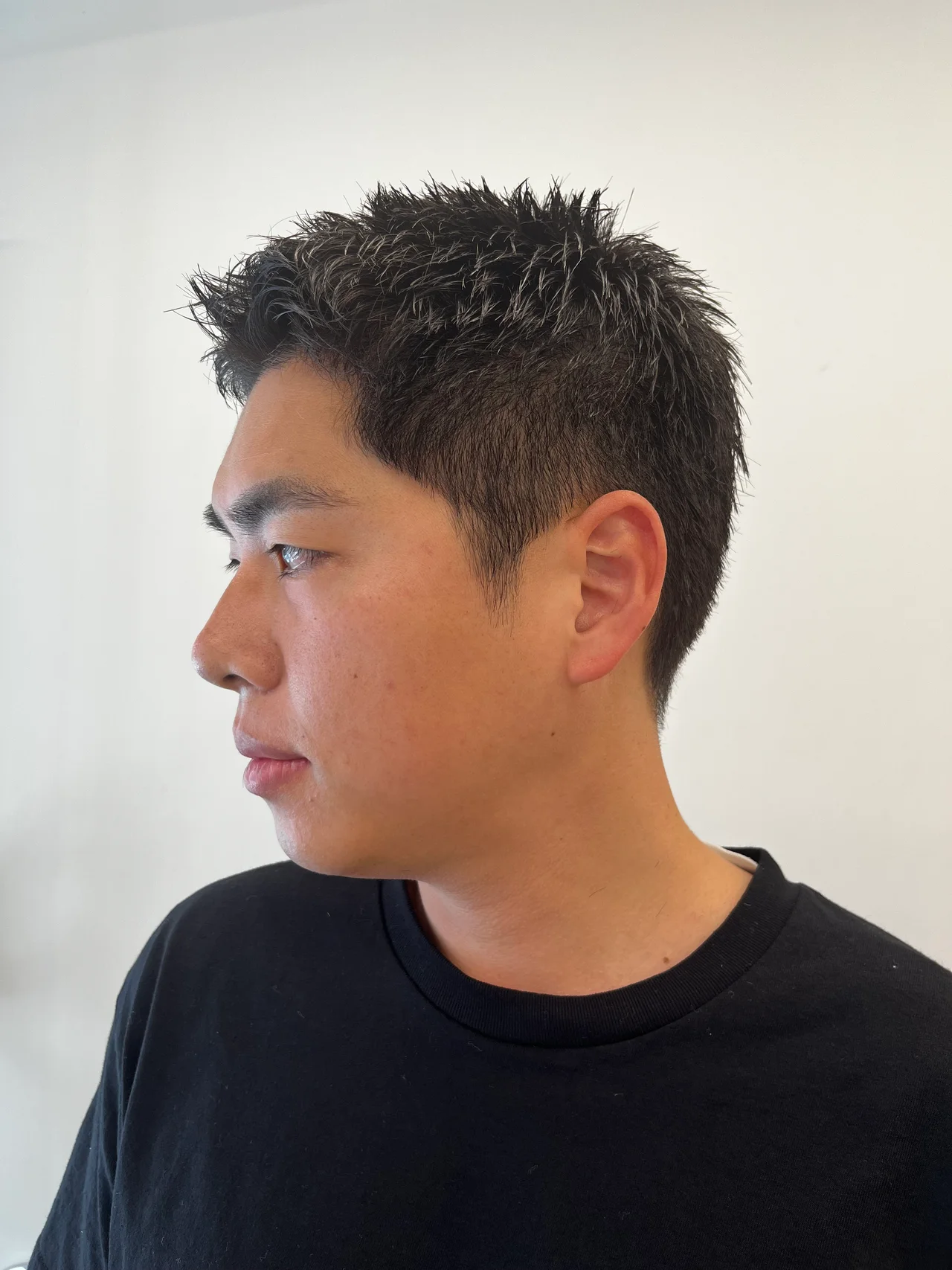 「刈り上げはえり足と耳周りだけ」の画像_3