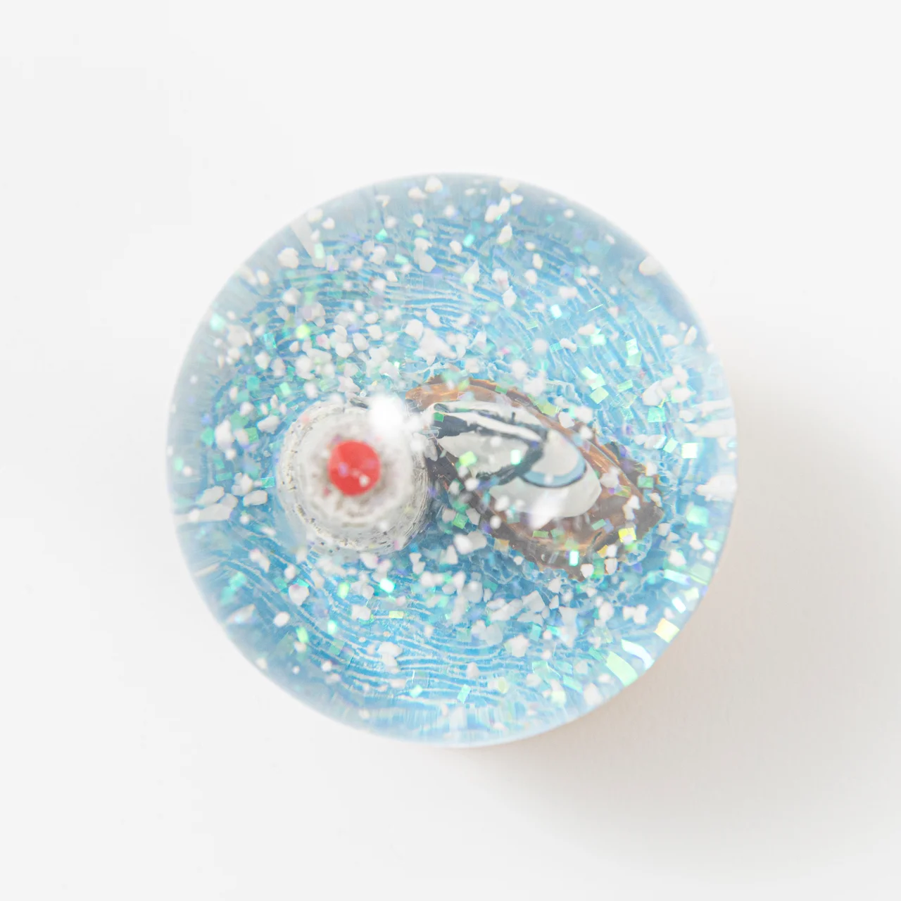 エディター私物 灯台のスノードーム