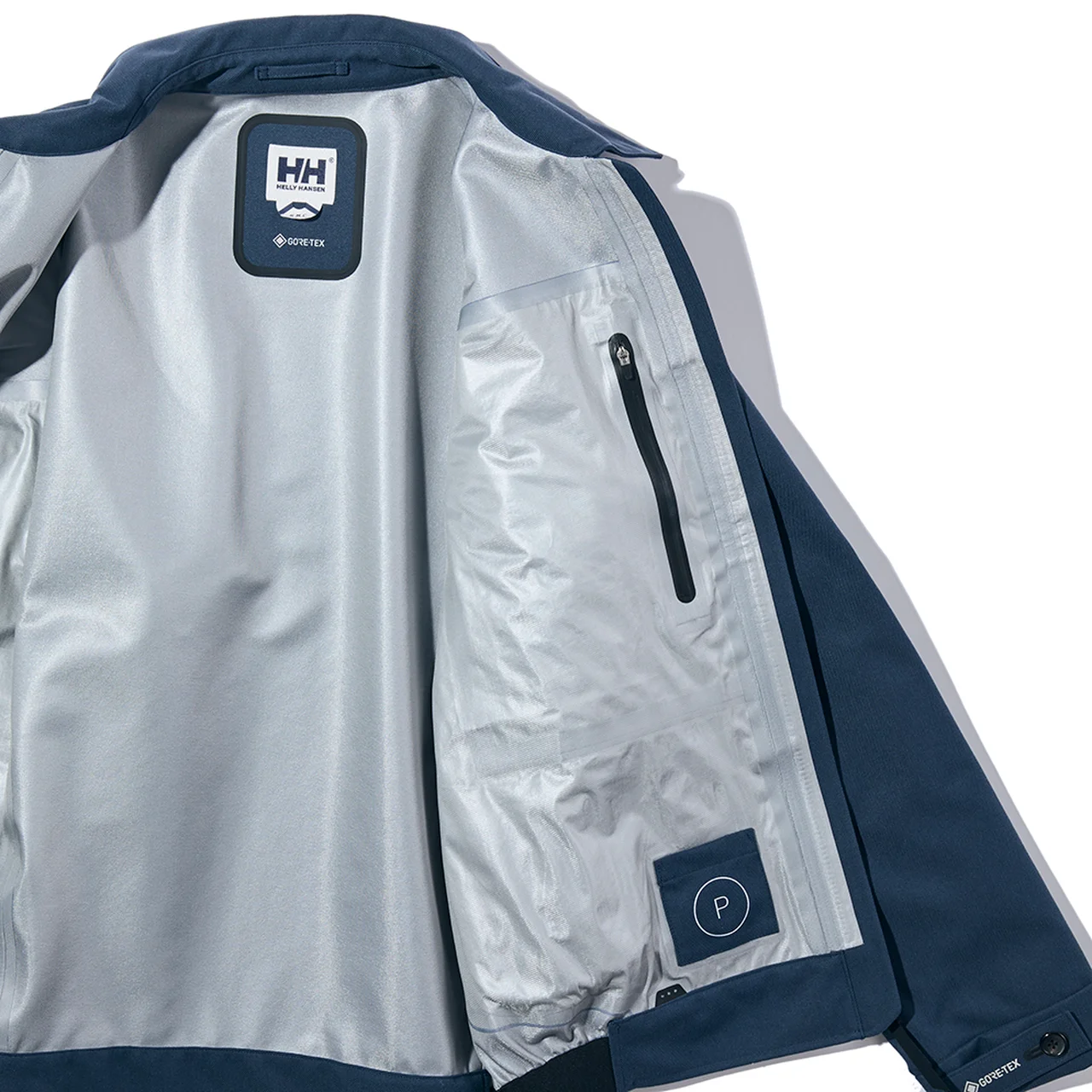 GORE-TEX仕様のドライビングジャケット