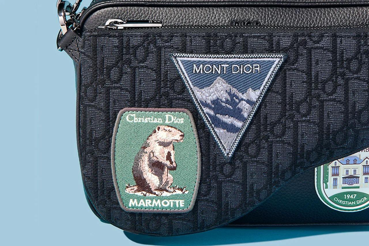 【ディオール】ホリデーシーズンに買うべき小物5選。「サドル」の新作財布にアレンジできるショルダーバッグ、スニーカーのニューモデルも