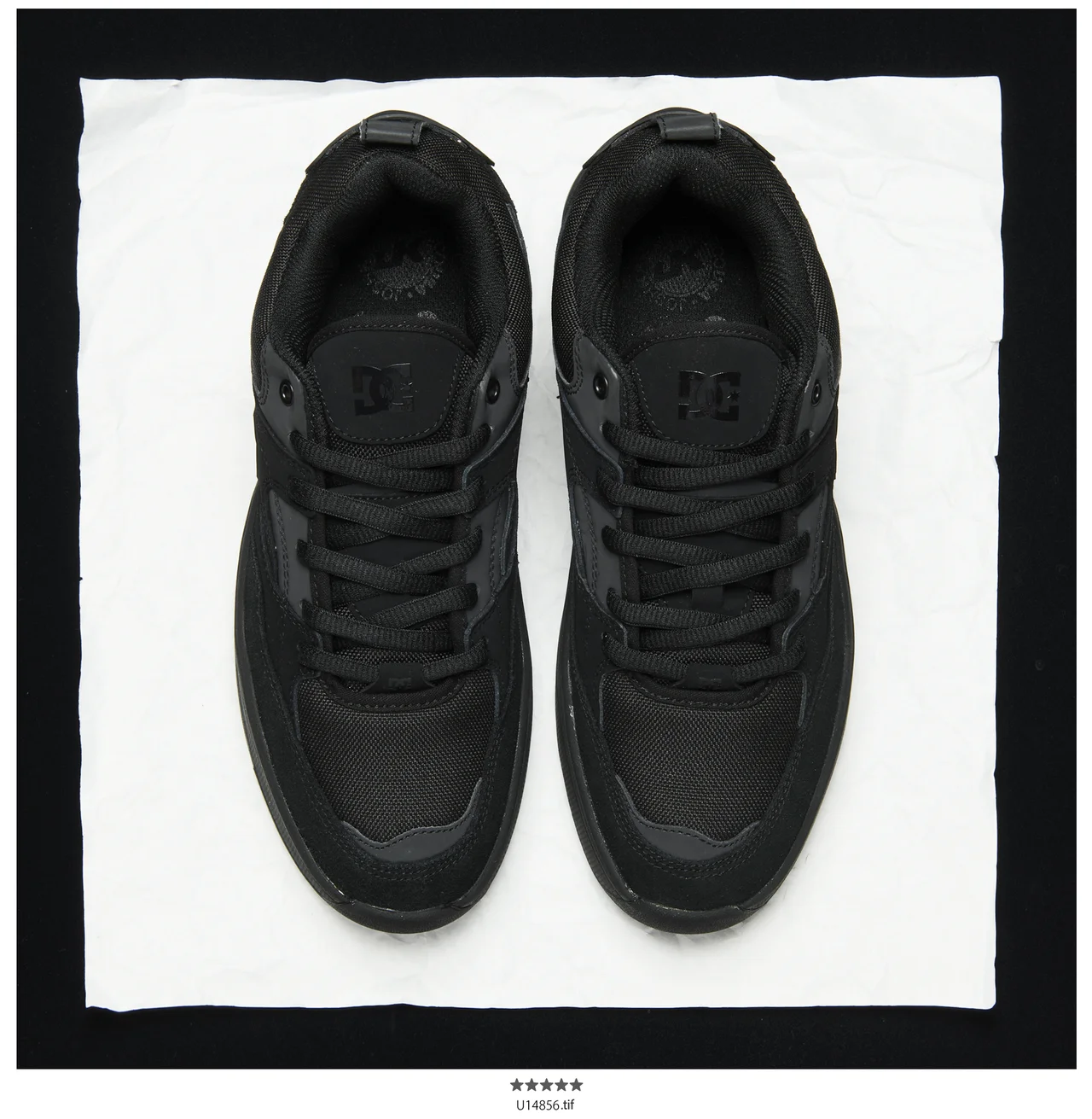 大人メンズにおすすめのスニーカー、DCシューズの「DC アセンド」