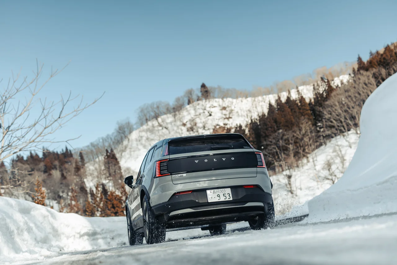 電流の流れで駆動力をコントロールする