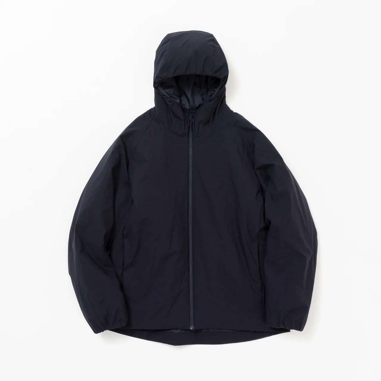 エディター私物 ユニクロ：シーのパフテックパーカ