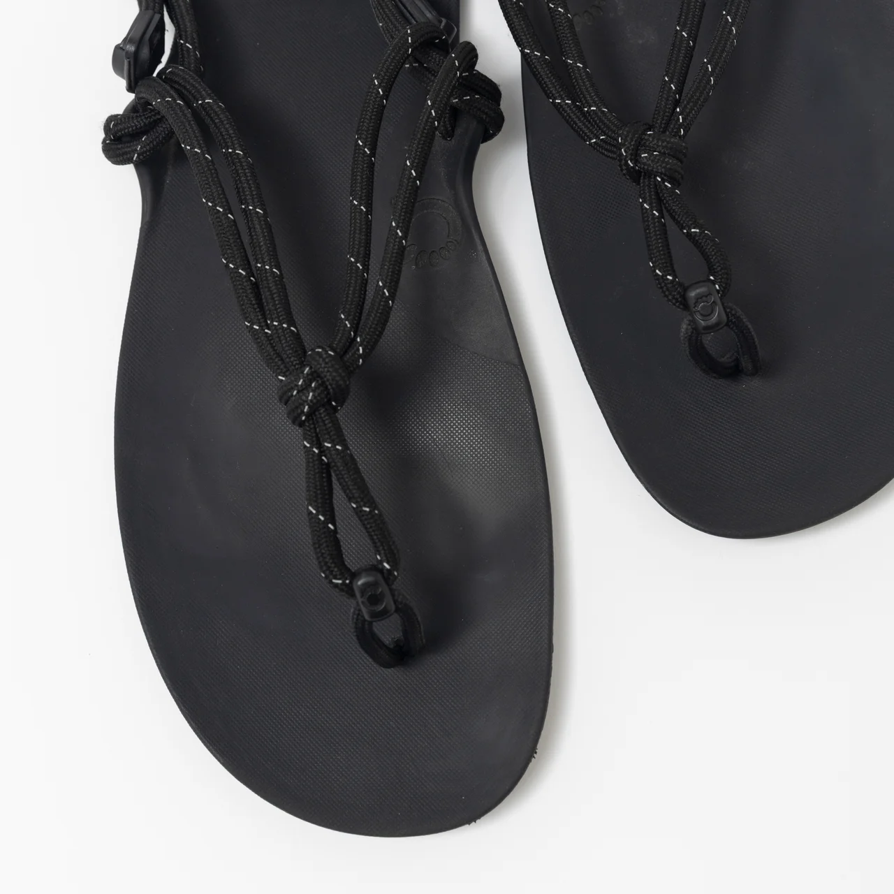 エディター私物 XEROSHOES｜ジェネシス 前面