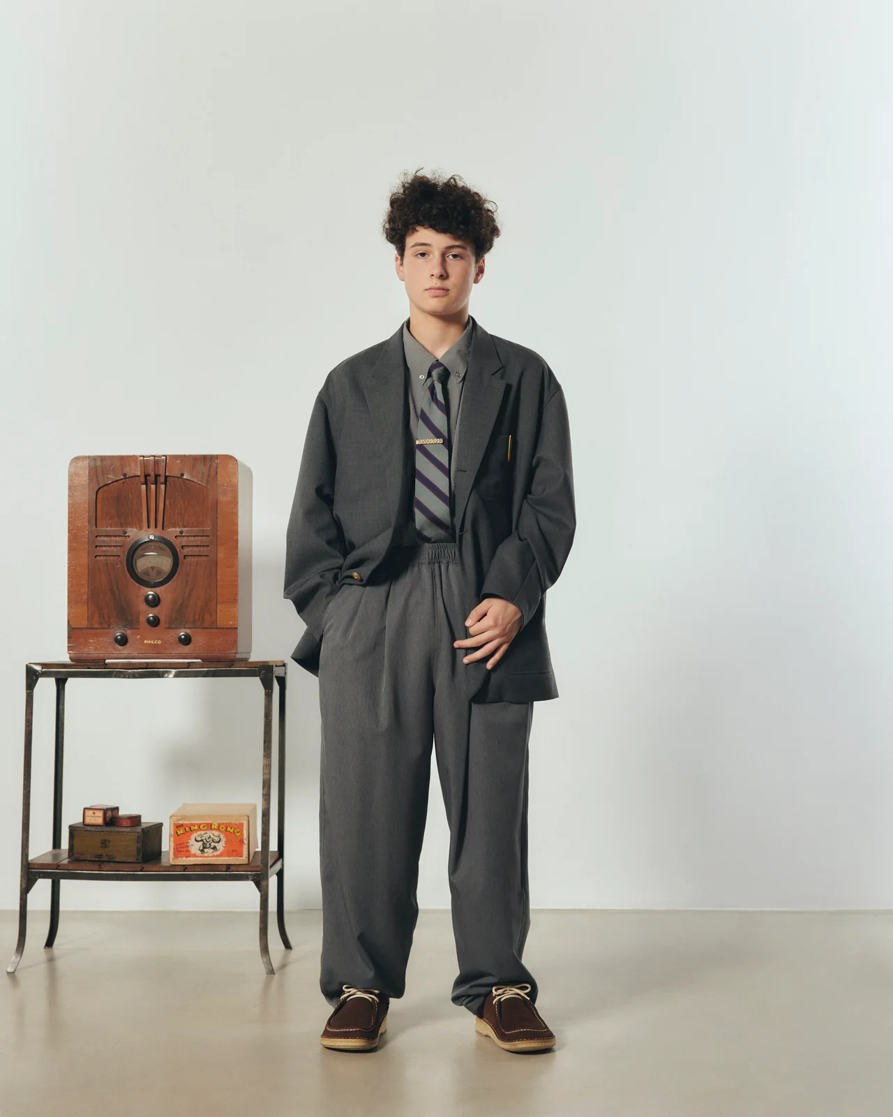 【差がつく大人の紺ブレ&チノパン】フレッの画像_9