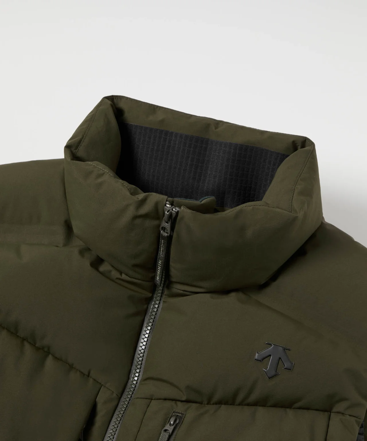 【大人が買うべきダウン】ゴアテックス搭載の画像_16