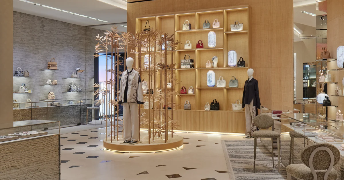 DIOR】「ディオール メゾン」の雑貨にも注目。リニューアルオープン