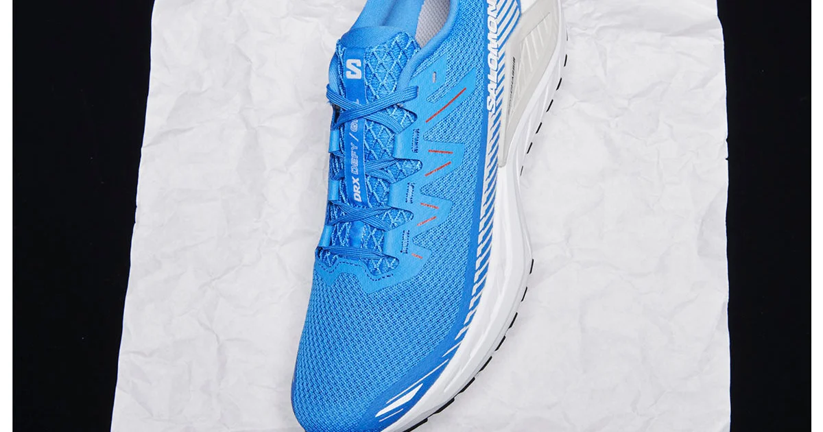 サロモン】ソフトなデザインのランニングシューズ「DRX ディファイ