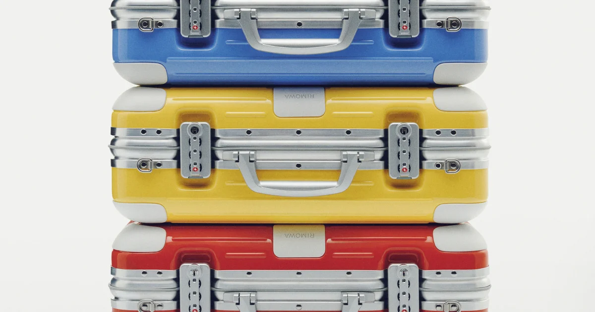 差がつく大人のリモワ】旅を楽しくさせるカラフルな「HOLIDAY ハンド