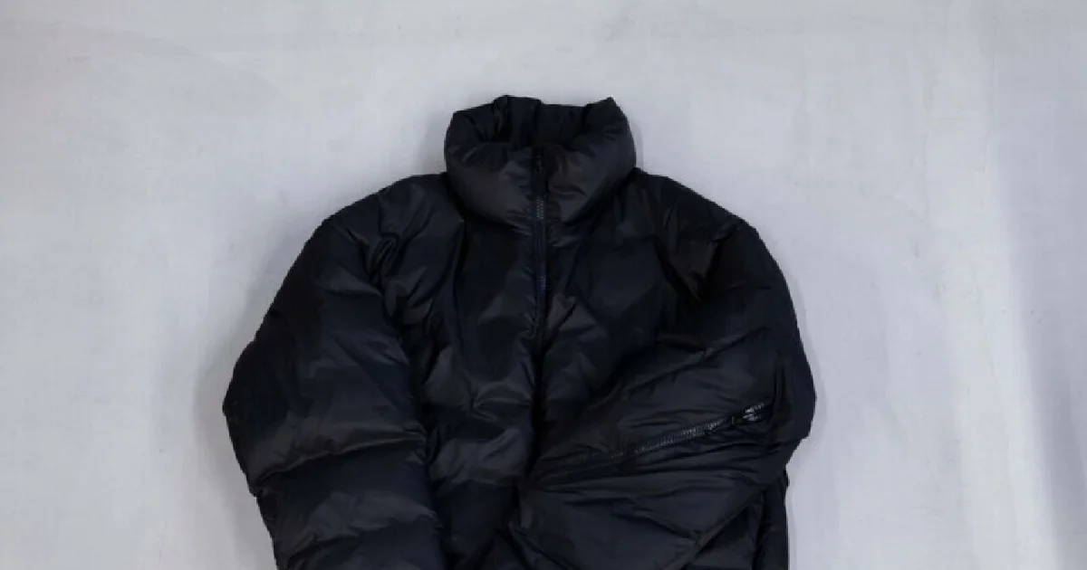 おしゃれな大人が着るダウン#14】ほかにないデザインで差がつく黒