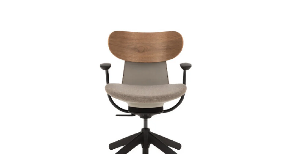 大人のインテリア】リモートワークがはかどる椅子。デザインと疲れない