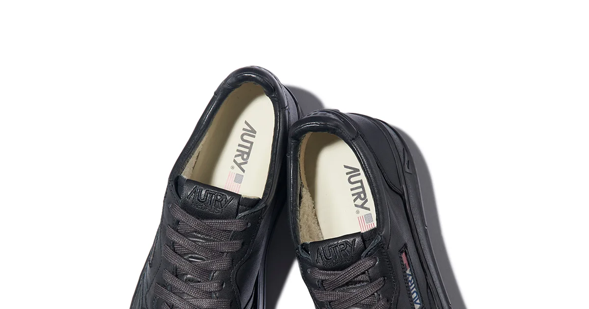 お値下げしました☆AUTRY スニーカー size38 ブラック完売品 スニーカー キッズ ジュニア 走りやすい 歩きやすい 軽量 疲れ