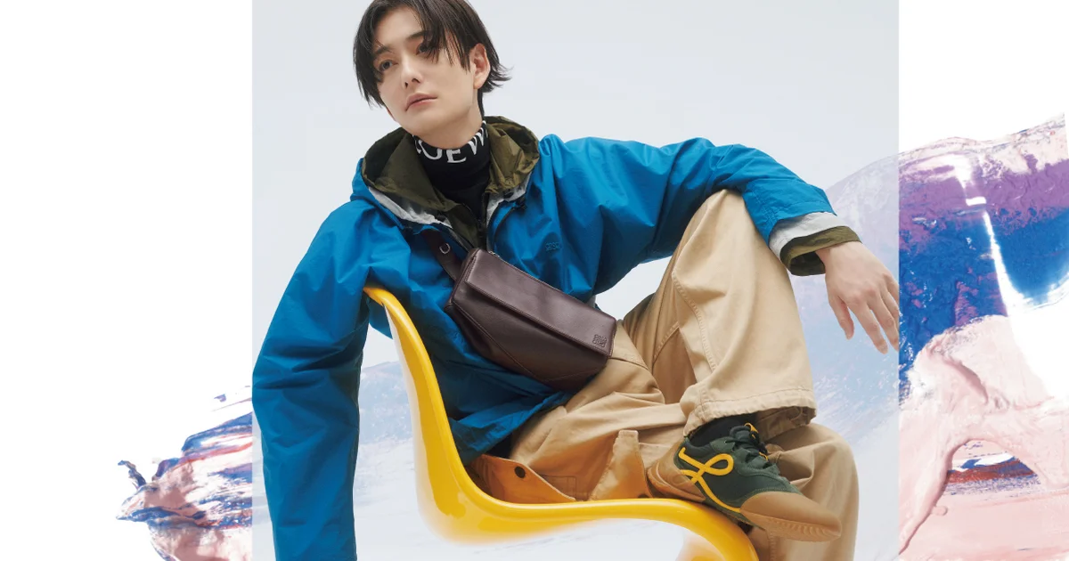 岡田将生、新章ロエベの色彩に魅せられて。 - FASHION | UOMO
