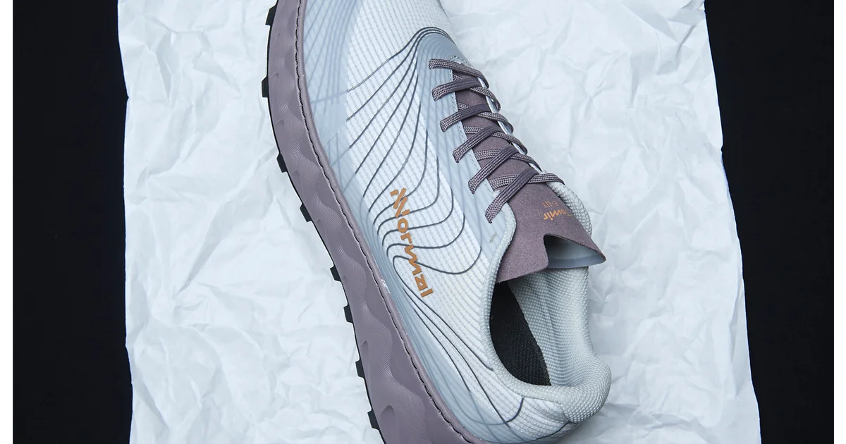 カンペール」が手掛けるトレランシューズ「ノーマル」がすごい【大人が