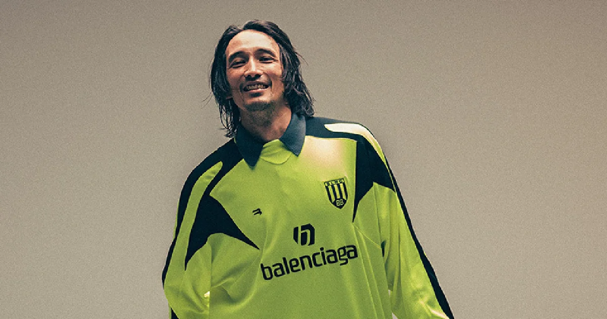 文化系男子が着たいハイブランドのスポーツ名品「バレンシアガの