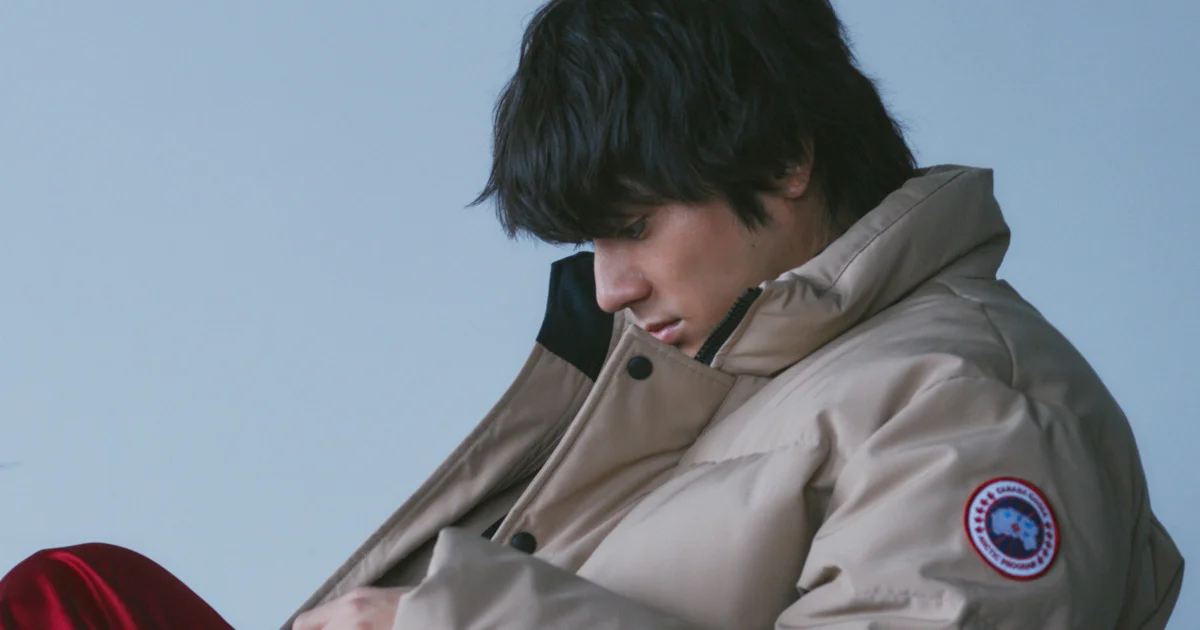 山田裕貴とカナダグース パフォーマンス・ラグジュアリーなダウンの