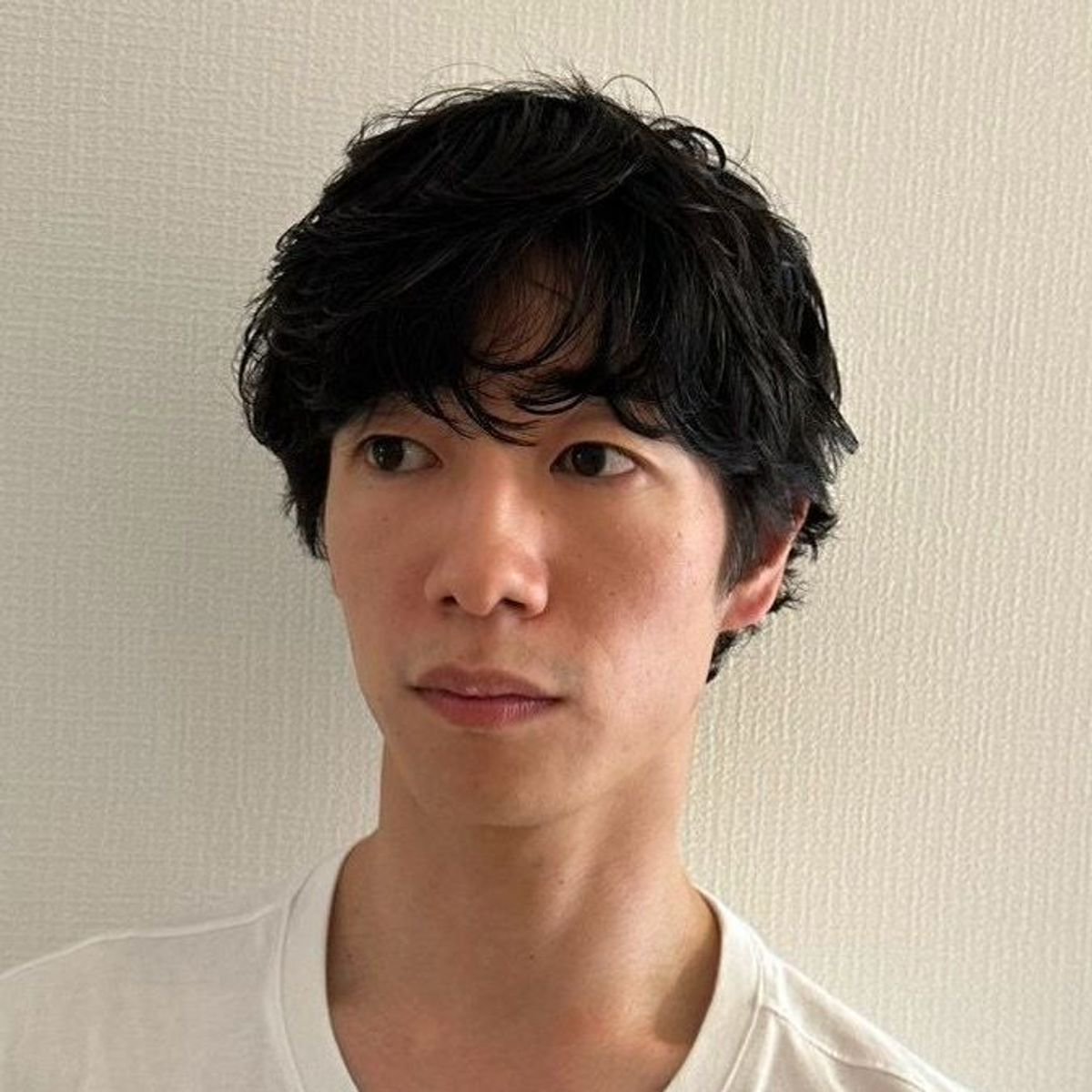 少しぼさっとしたくらいが、むしろサマになる