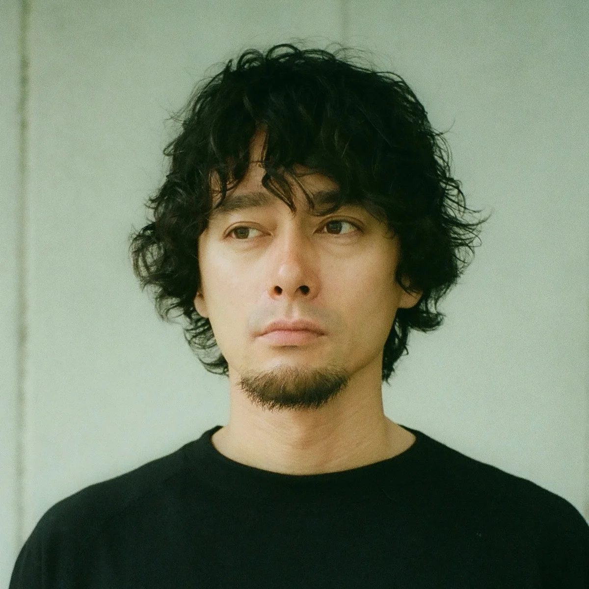 「適度なボリュームとウェーブで清潔さ重視」