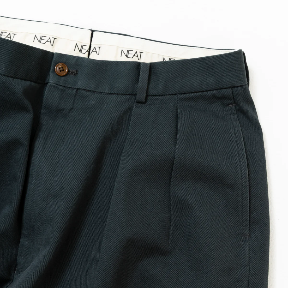 NEAT｜NEAT CHINO