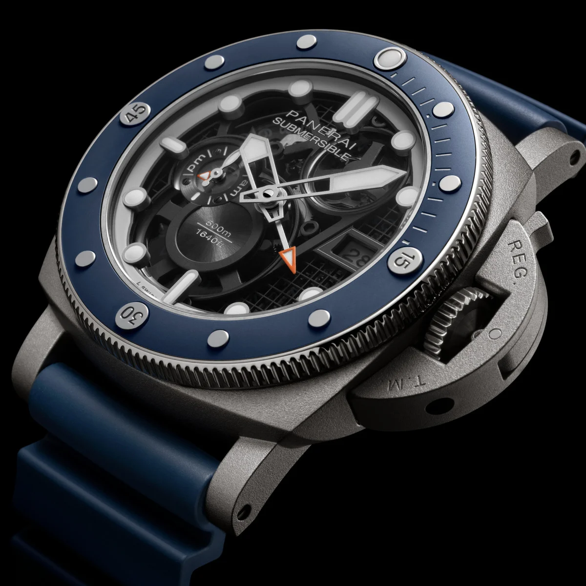 【パネライ新作】500m防水のスケルトンGMT。最新「サブマーシブル GMT PAM01495」がすごい