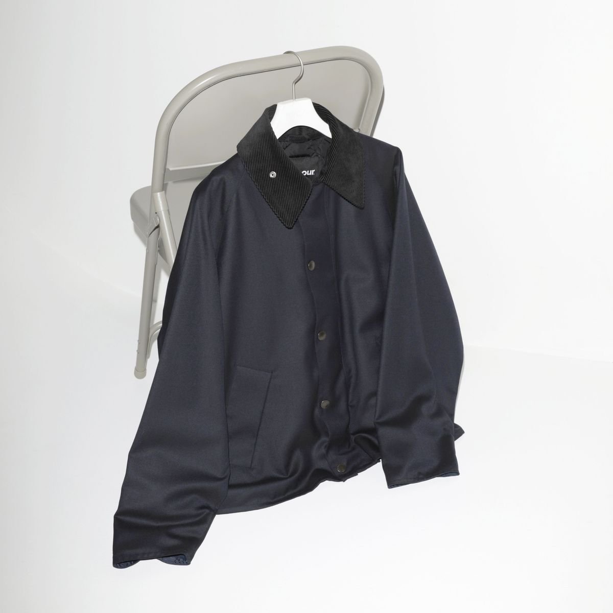 Barbour × TOMORROWLANDのトランスポート
