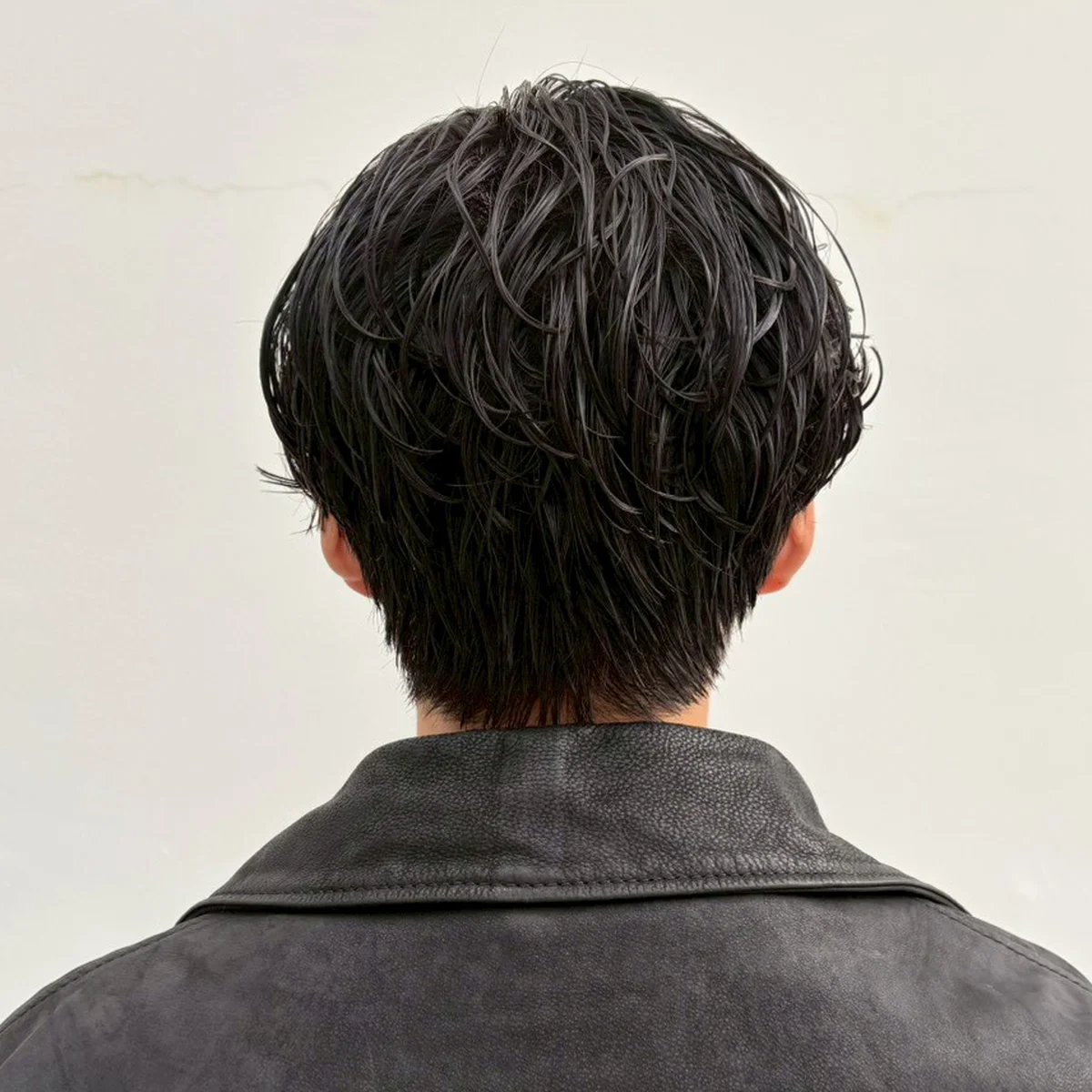 「パーマとレイヤーでさらに動きをつける」