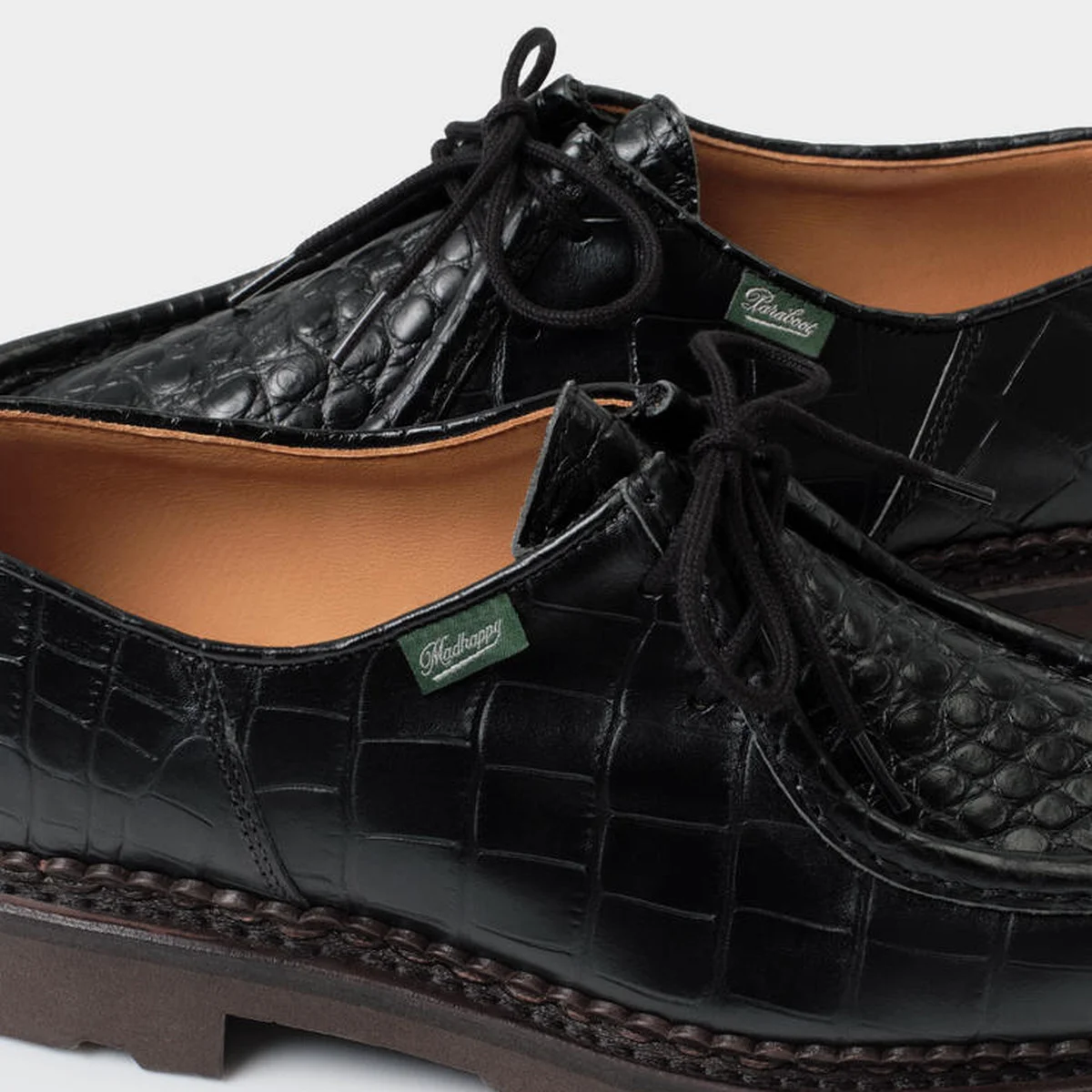 【差がつく大人のパラブーツ】完売必至。LA発「madhappy」とコラボした、クロコ調レザーの「ミカエル」