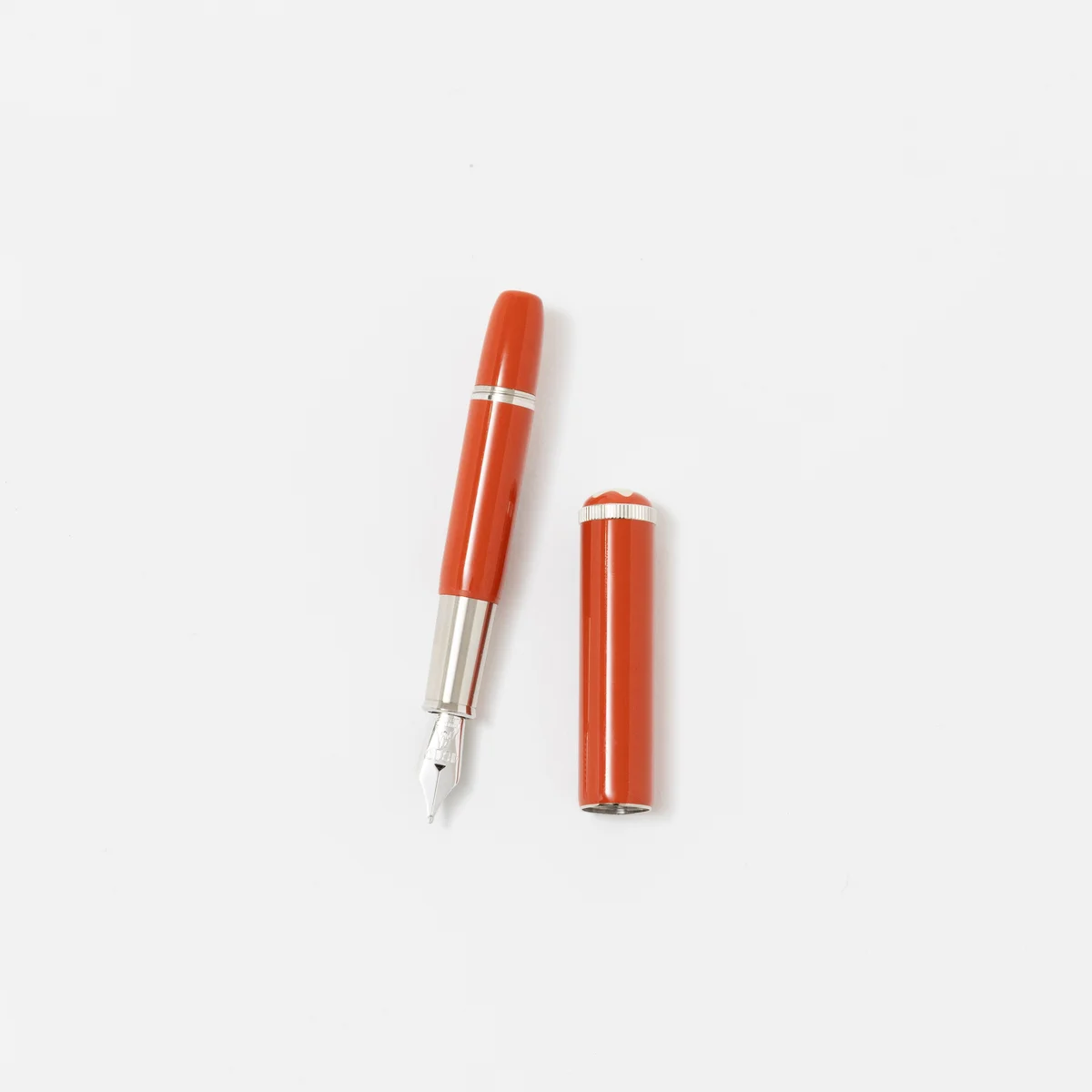 MONTBLANC｜モンブラン ヘリテイジ ルージュ&ノワール "ベビー" スペシャルエディション コーラルカラー 万年筆