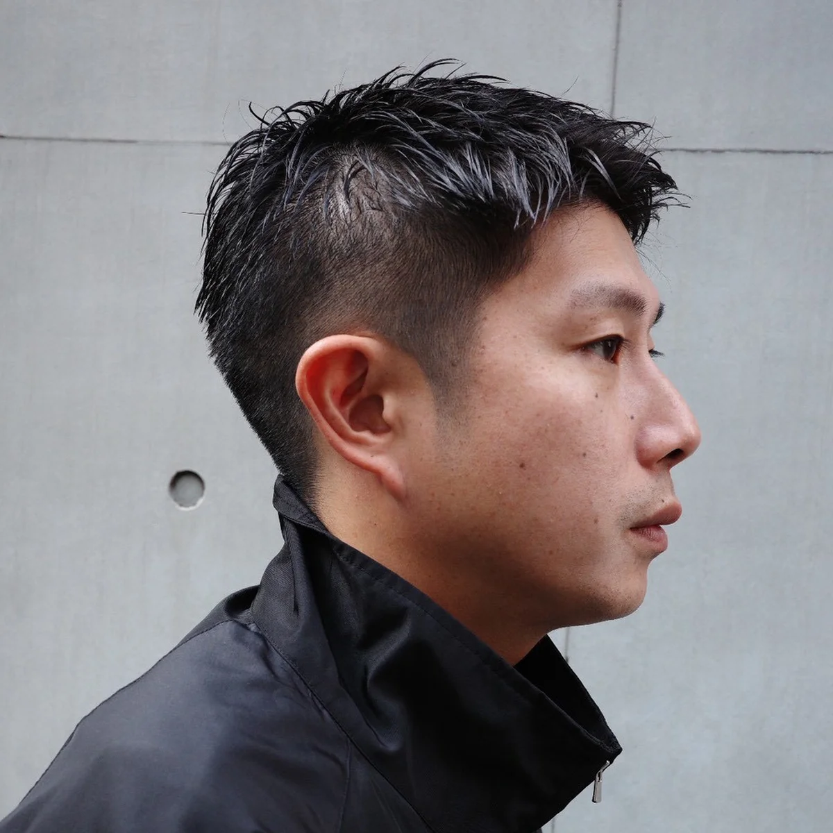 「短くしながらも、スポーティになりすぎないように」