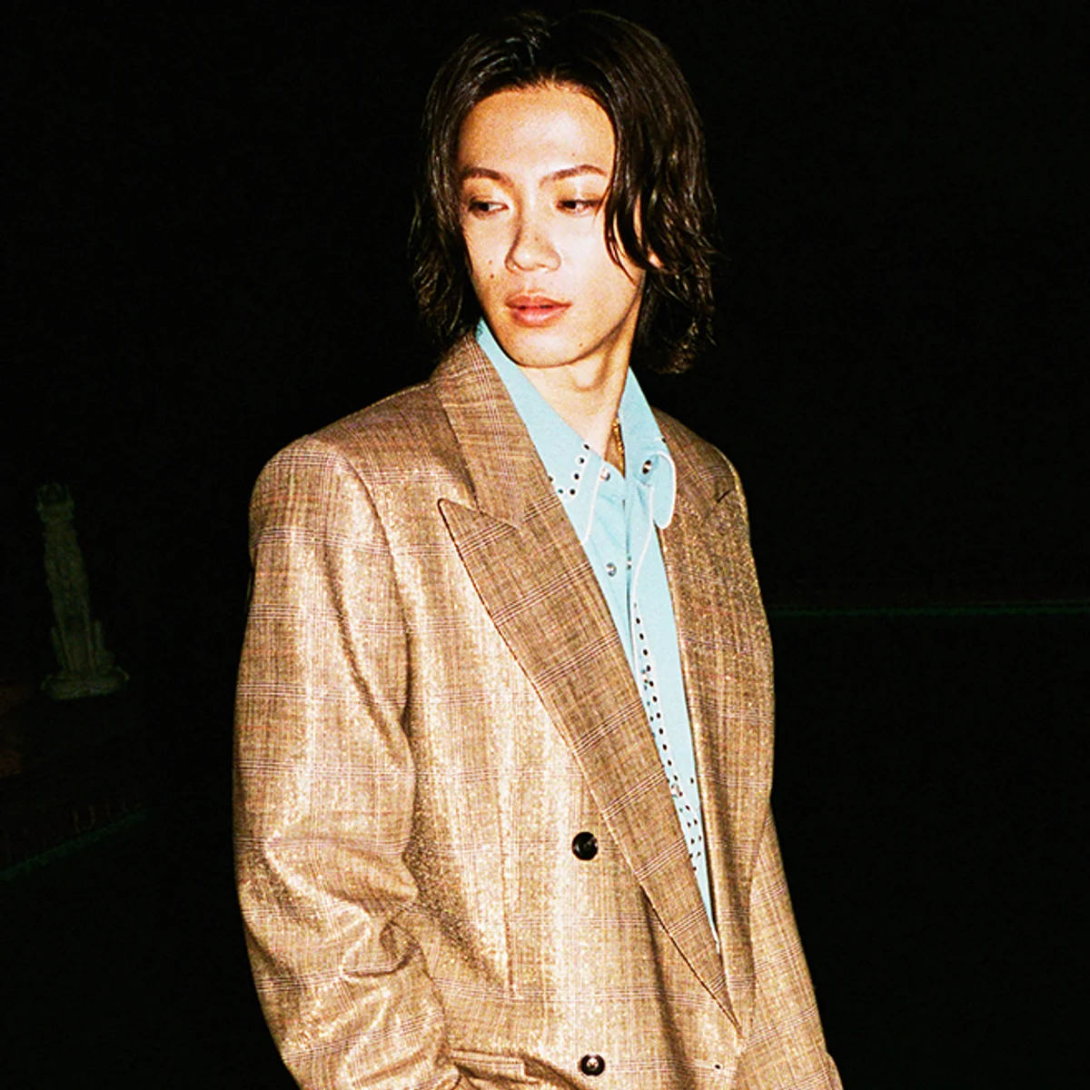 Number_i 神宮寺勇太がアミリの2026年秋冬キャンペーンに登場。ロサンゼルスの邸宅で描く「Laurel Canyon Fever」に注目