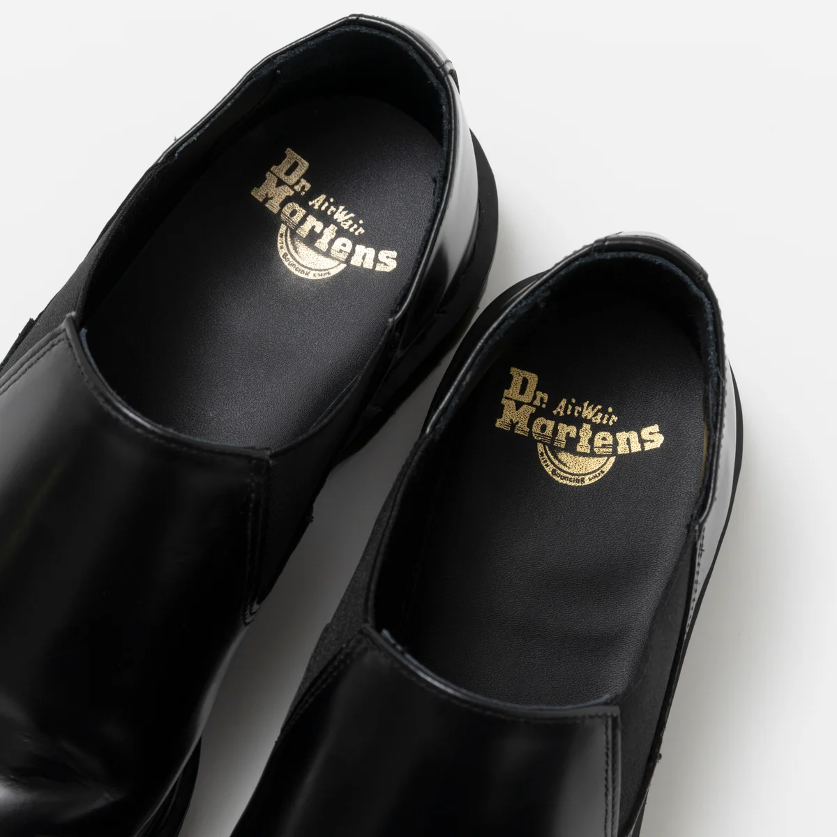 Dr.Martens｜サイドゴアシューズ「LOUIS」
