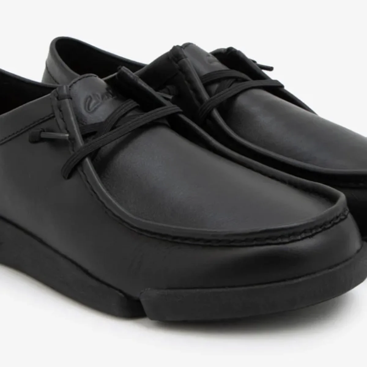 【大人のクラークス】「ワラビー」みたいで履き心地は別モノ。トライジェニックシリーズの新作をチェック