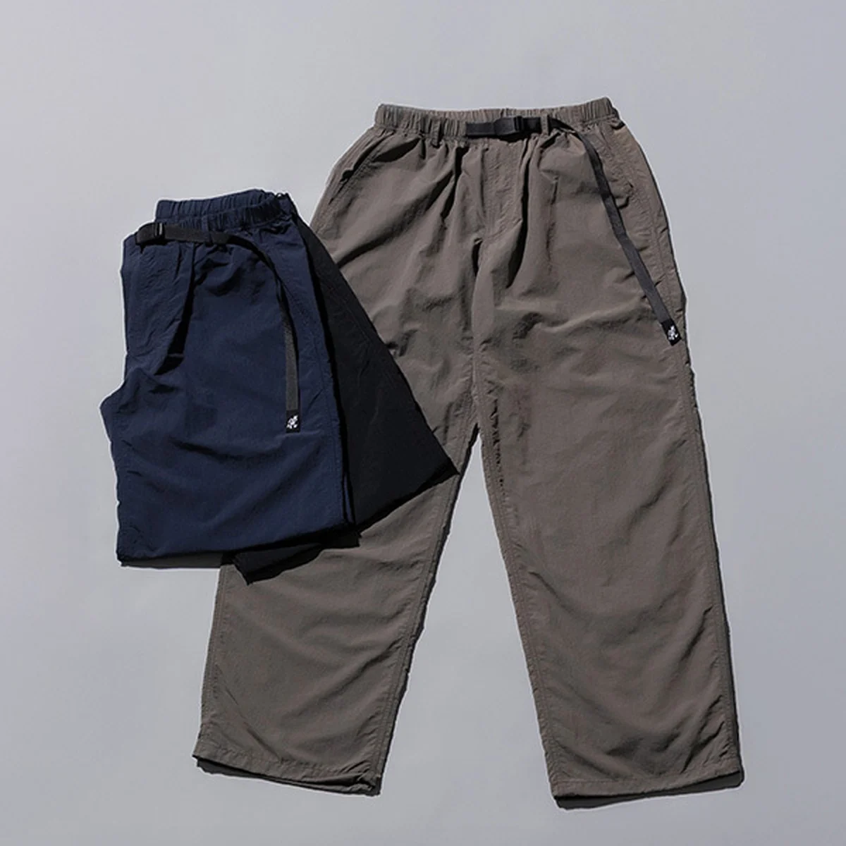 【差がつく大人のグラミチ】URBSでしか買えない「ロウワーケース」コラボパンツ。ワイドと水陸両用、どっちにする？