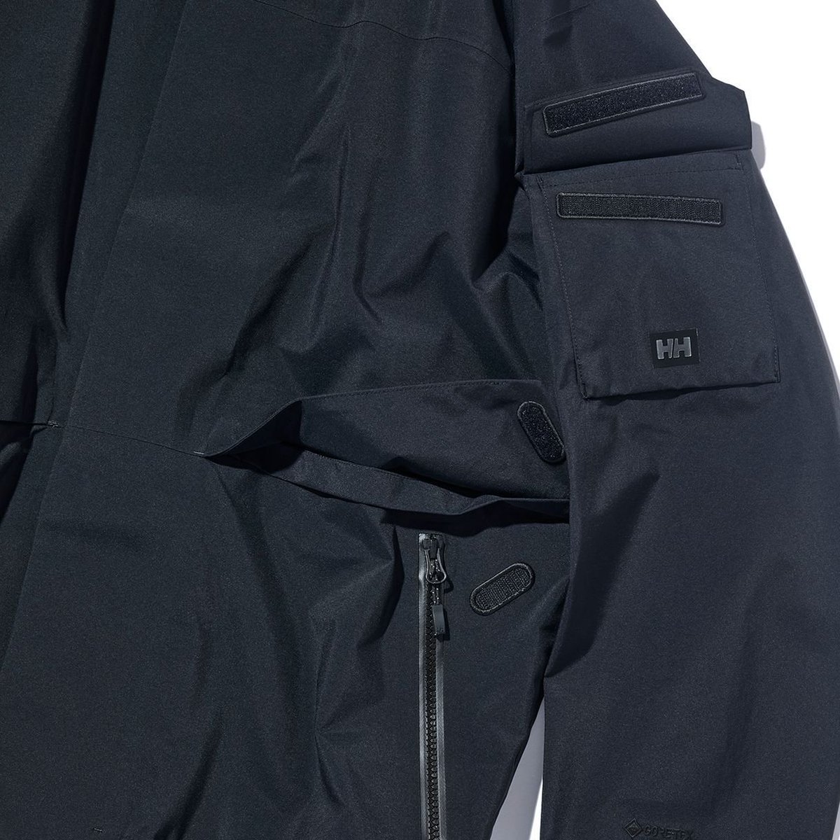 HELLY HANSEN