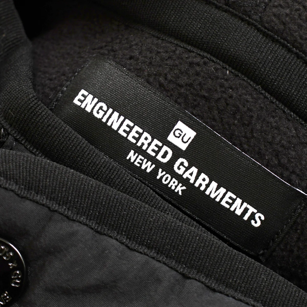 【大人のユニクロ】買ってよかった「ジーユー×エンジニアド ガーメンツ」と「ユニクロ アンド ニードルズ」、話題のコラボを組み合わせて着てみた！