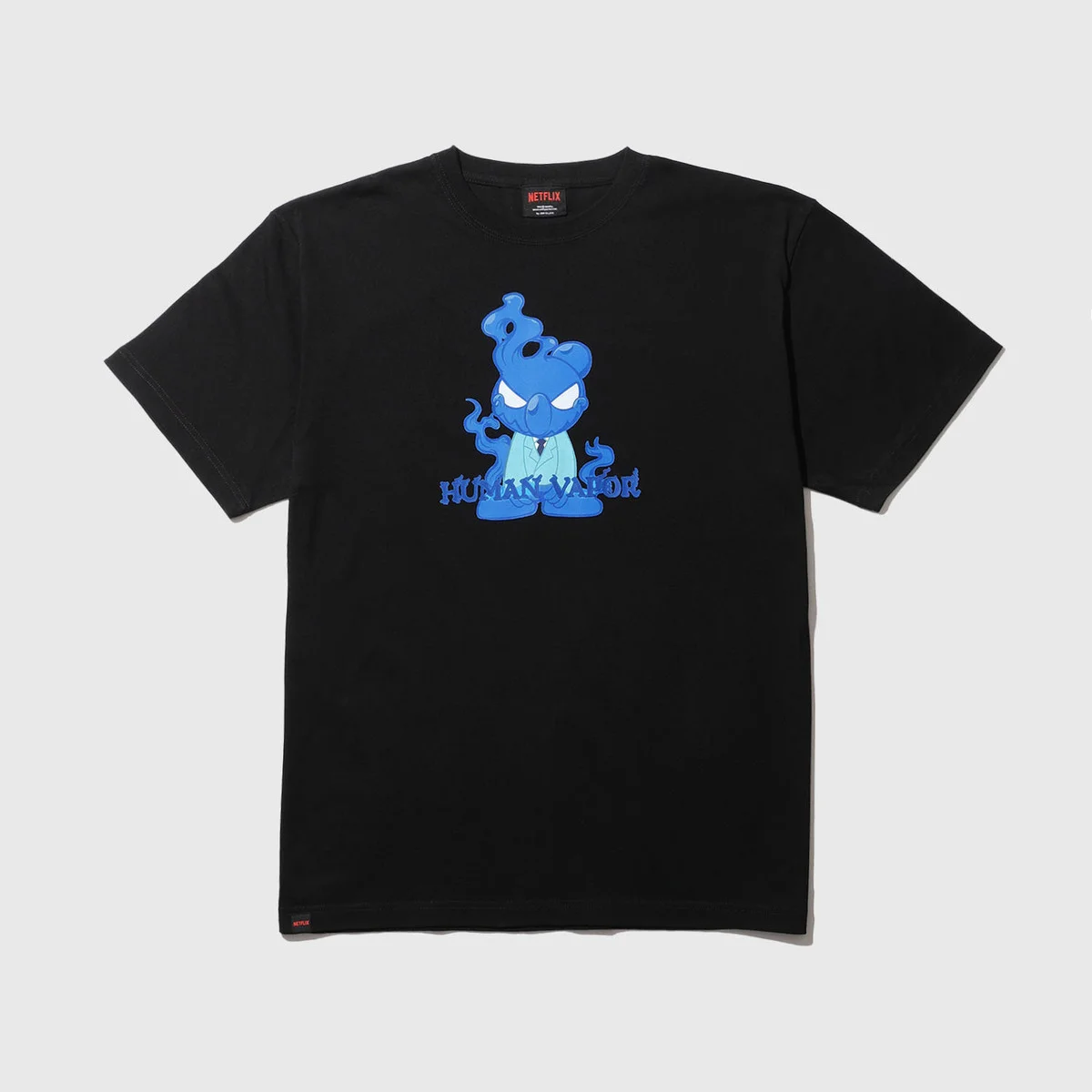 【Netflix『ガス人間』】青いキャラクターが目印。「コインパーキングデリバリー」とコラボした全3型のTシャツが欲しい