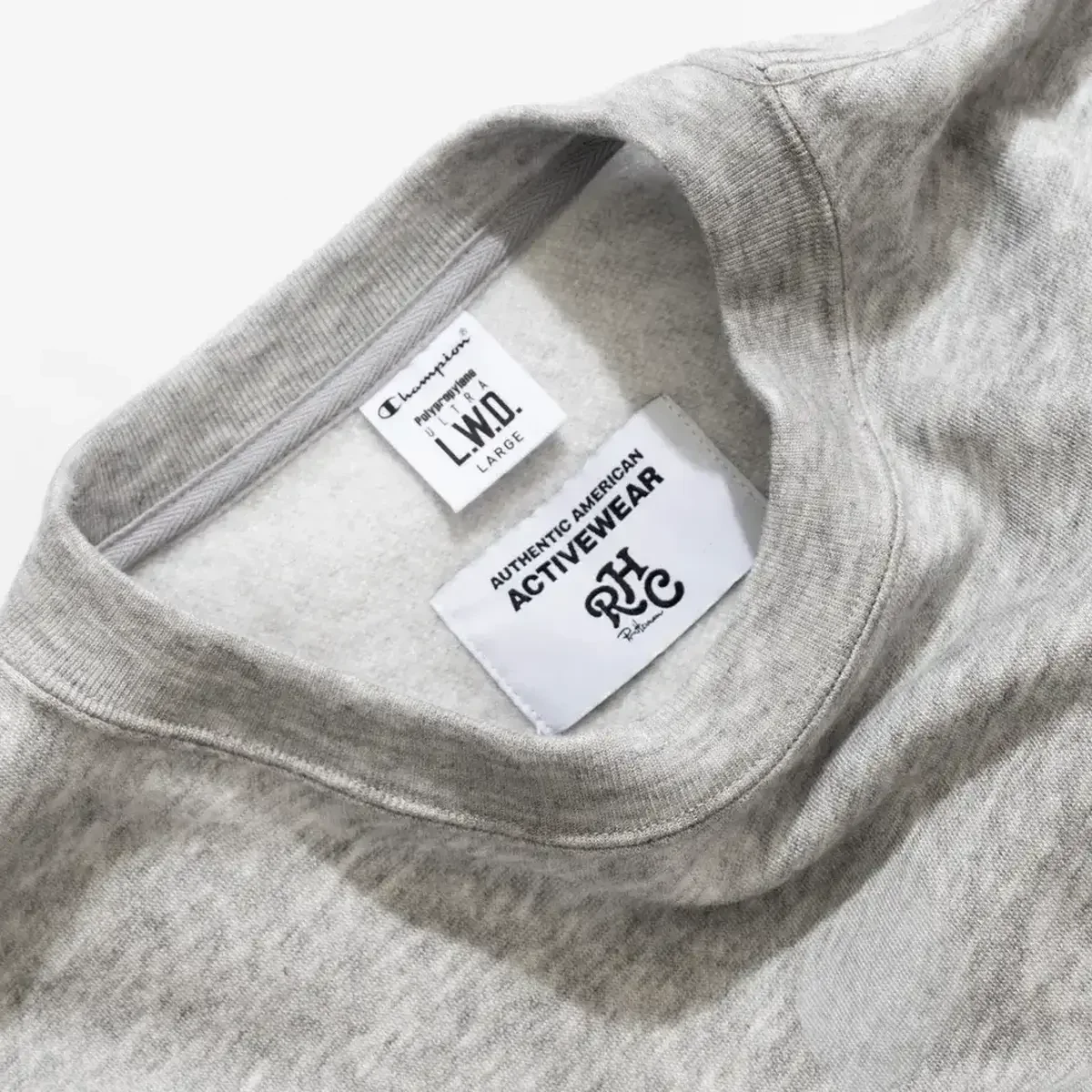 【差がつく大人の「チャンピオン」スウェット】スターバックス×ビームス、ロンハーマン... 2025年冬に買うべき「コラボ・別注」まとめ