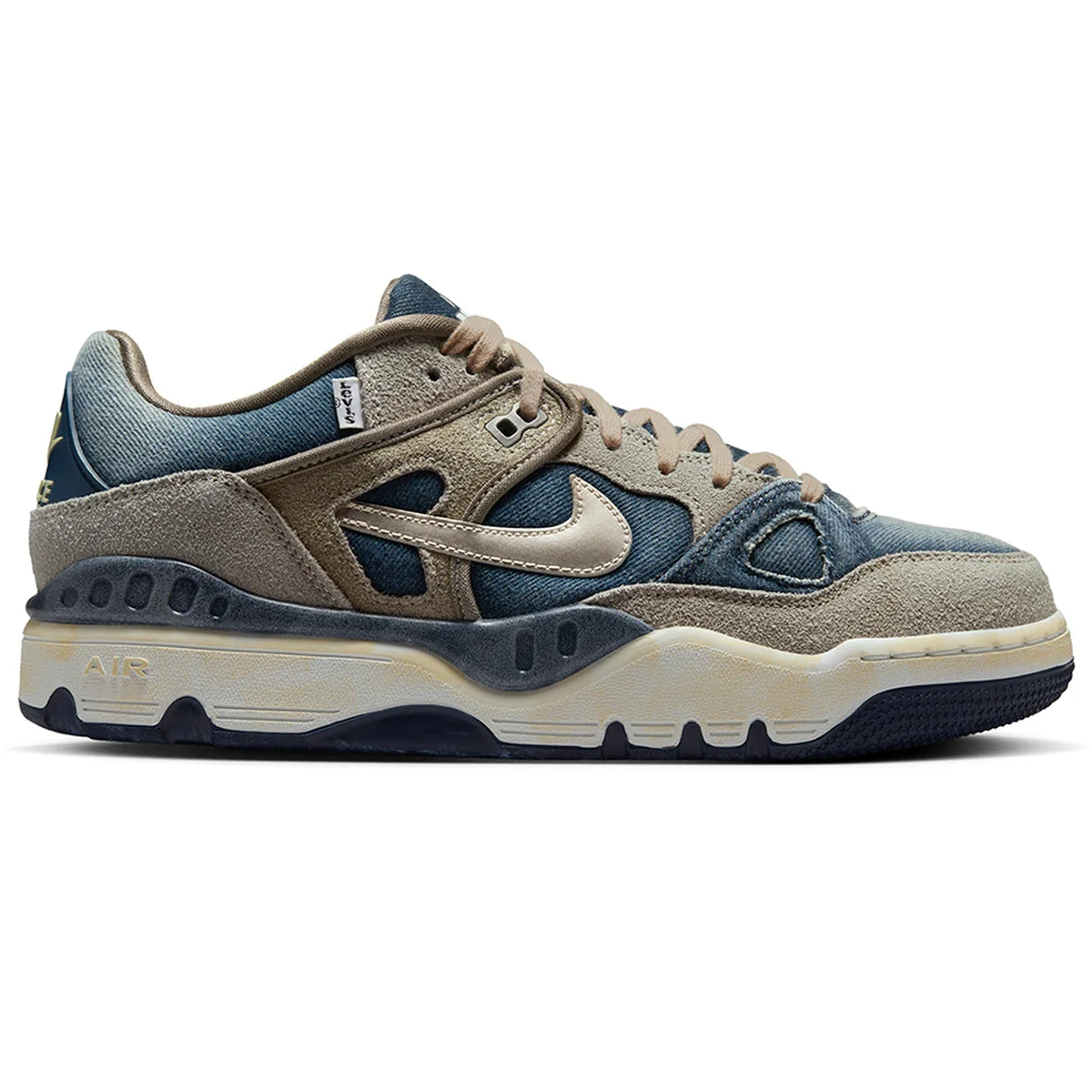 【リーバイス®×NIGO®×Nike】デニム製「Air Force 3」はどうやったら買える？【10月16日発売】