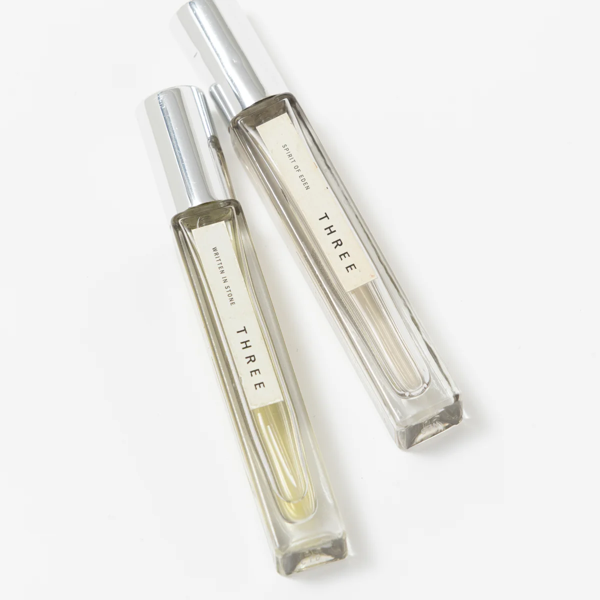 【大人の愛用香水】バレンシアガ、ル ラボ、スリー... UOMOの編集者が最近出会ったお気に入りの香水とは？