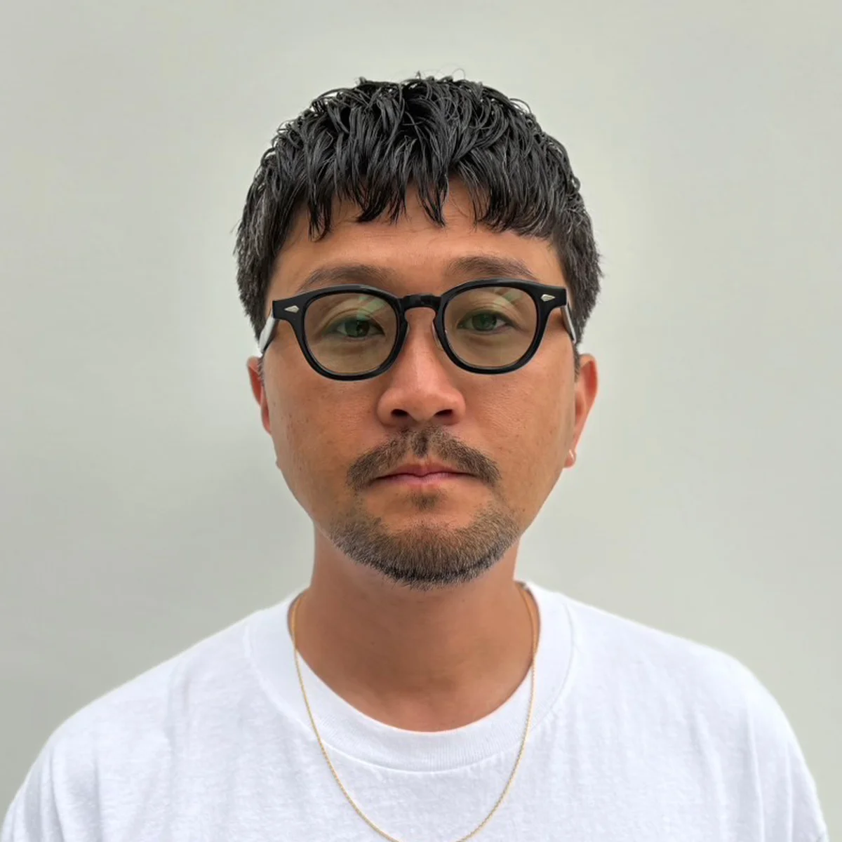 「あえて重さを残すと大人にも合う」