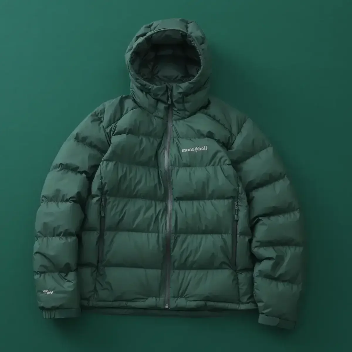 1位は『【モンベル】大人のダウン200｜コスパ最高の本格仕様。防水透湿性シェルの軽量パーカ【mont-bell】』【月間人気記事BEST5｜2025年11月】