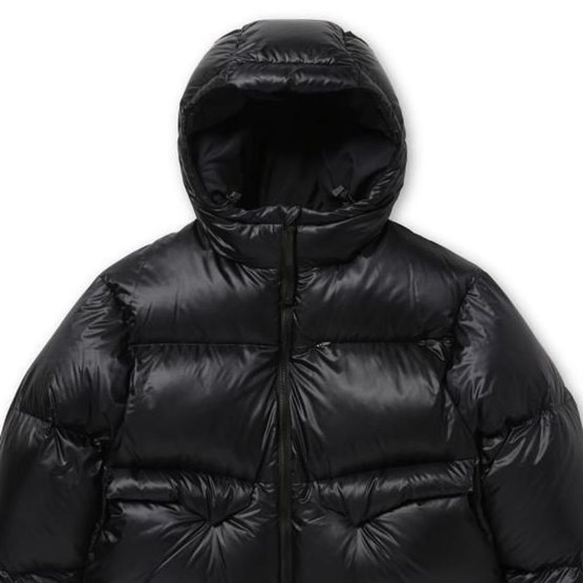 【大人のダウン】「スノーピーク」の新作はとびきり軽くて暖かい。800フィルパワーのジャケット＆ベストに注目