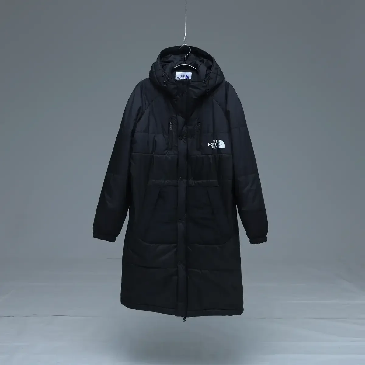 【大人のダウン7選】コム デ ギャルソン・オム×ゴールドウインほか。この冬の名作コラボまとめ