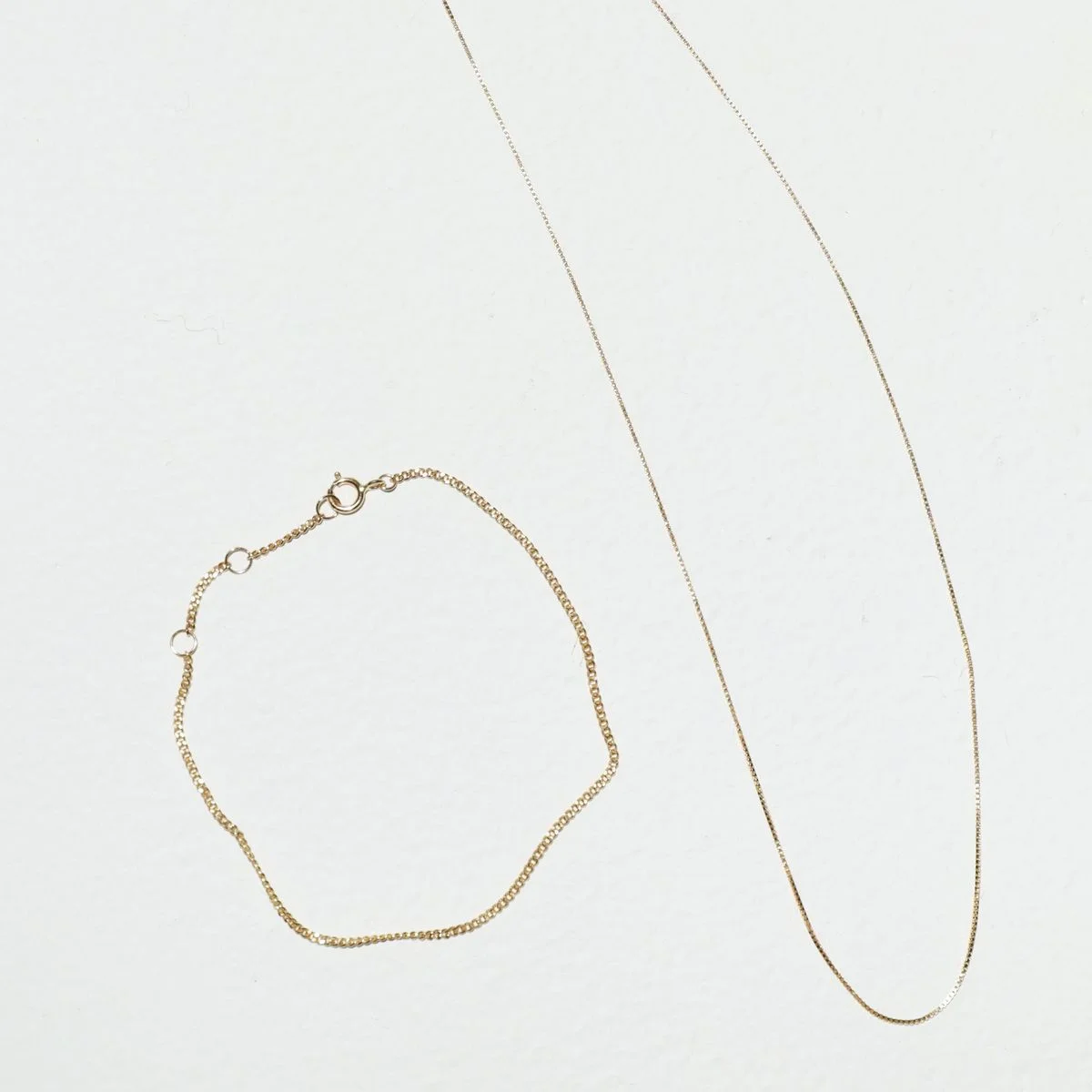 DAUGHTERSJEWELRYのネックレスとブレスレット