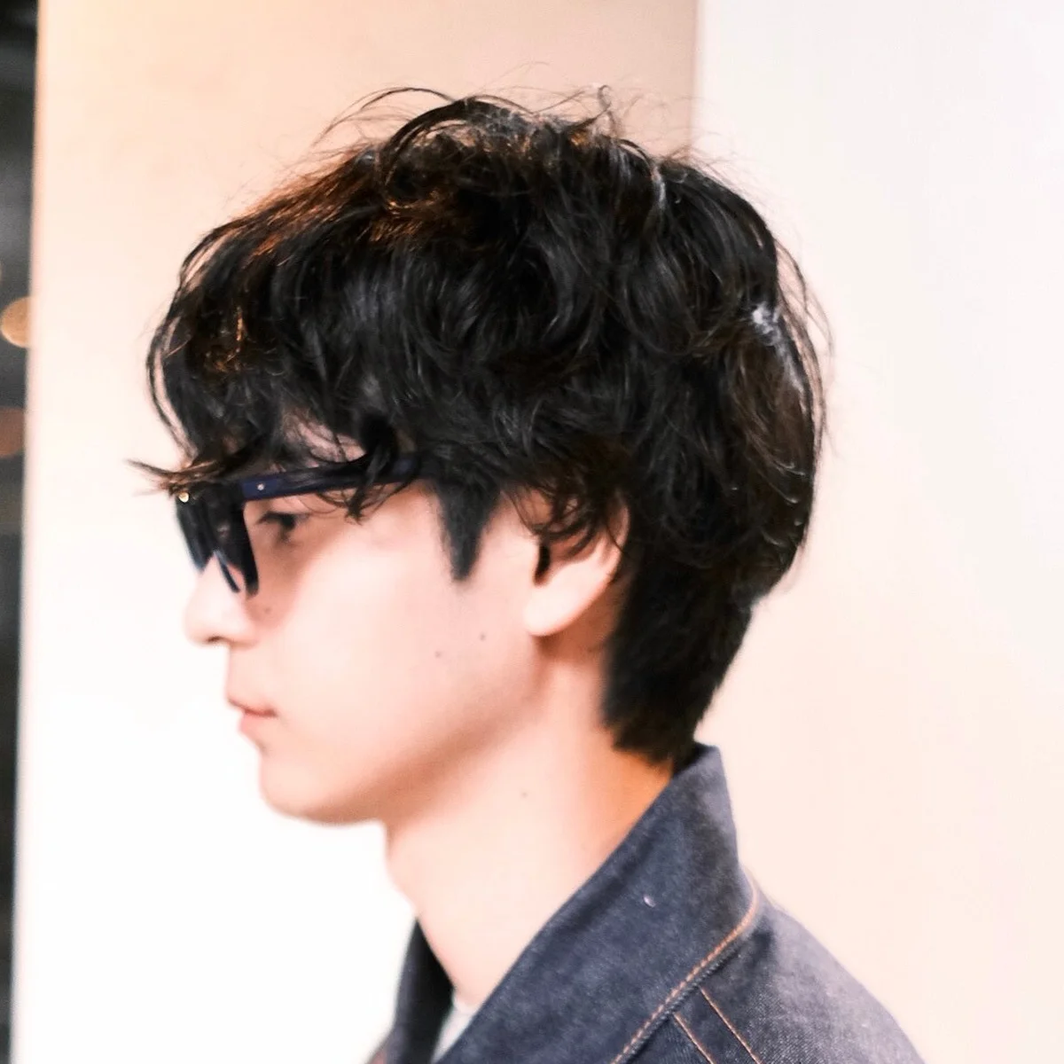 「カジュアルにもスーツにも、ちょうどいいパーマ」