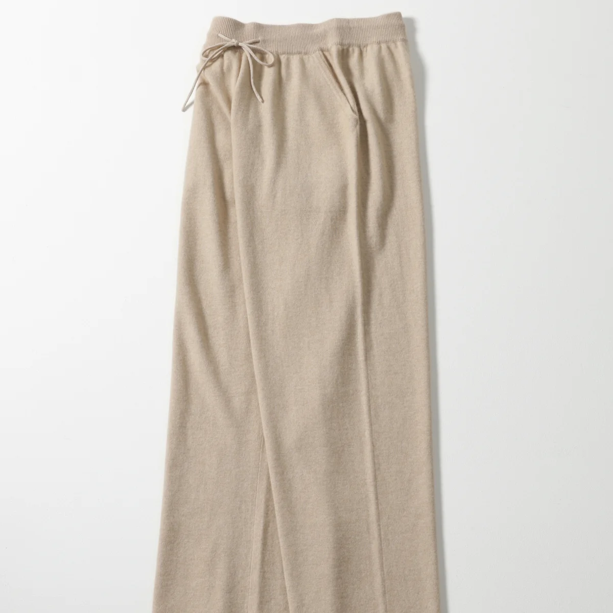 cash & barbaのモンゴリアンカシミヤ ワイドパンツ