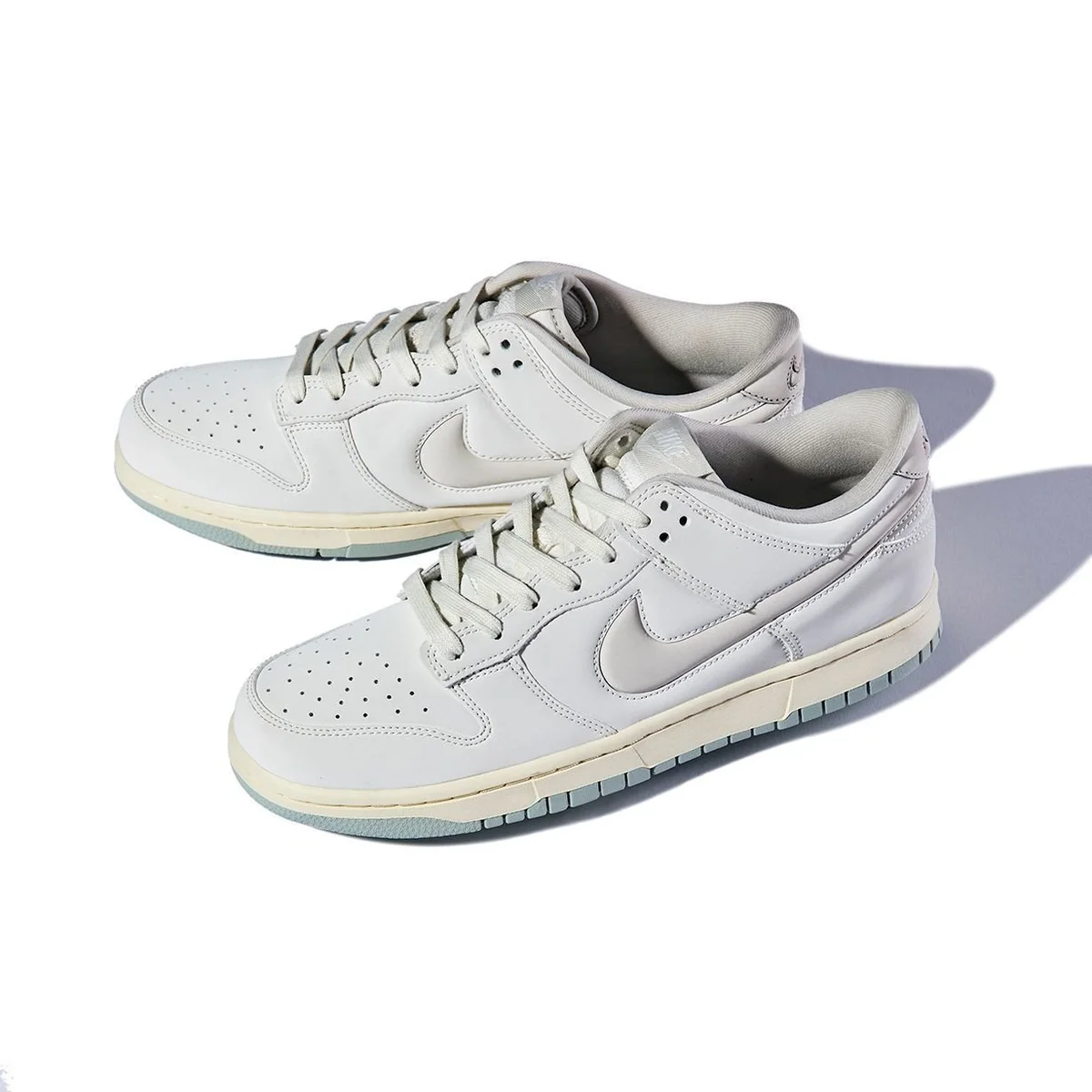 NIKE SPORTSWEAR