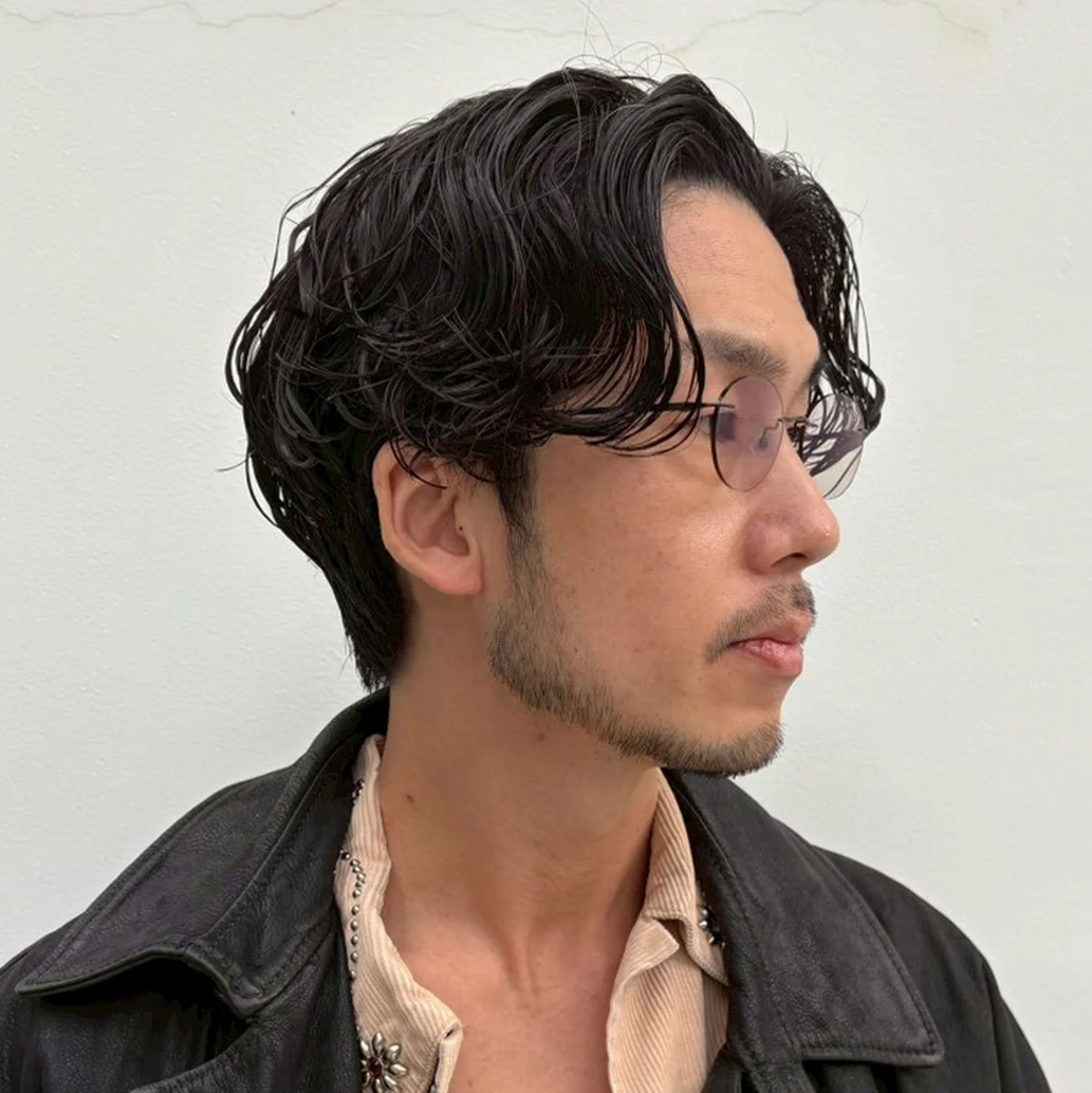 「パーマとレイヤーでさらに動きをつける」